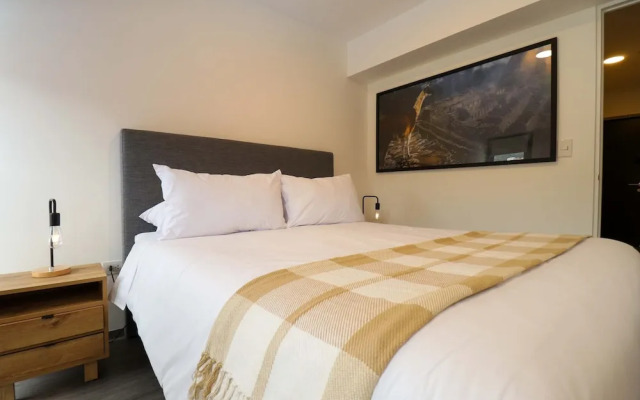 w Stunpedous 2BR w Perfect Balcony in Cusco