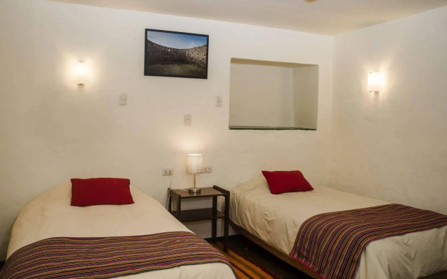 Hostal Corihuasi