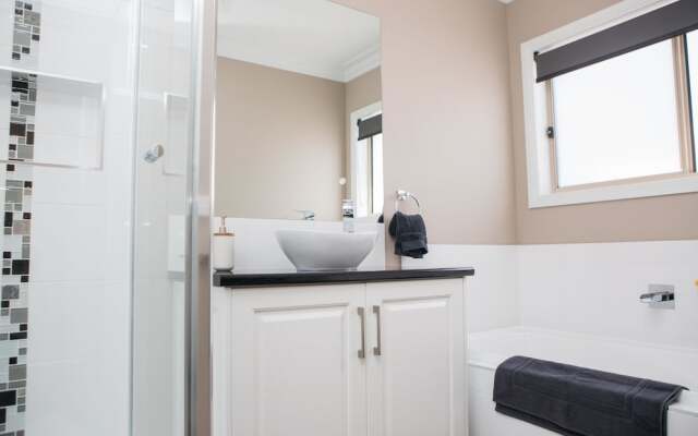 Bell's Cottage Collective