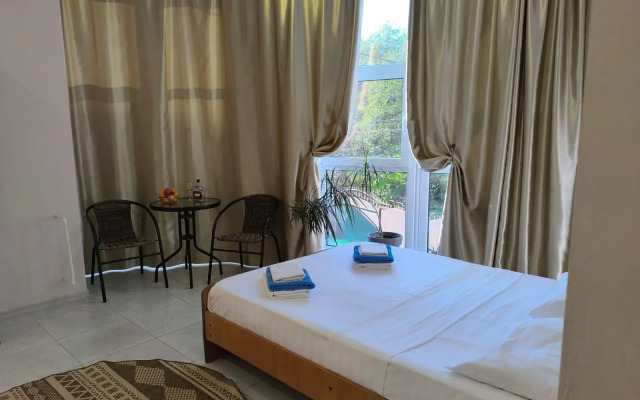 Rozaliya Guest house
