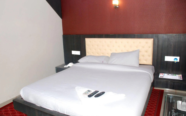 Hotel Adore Inn