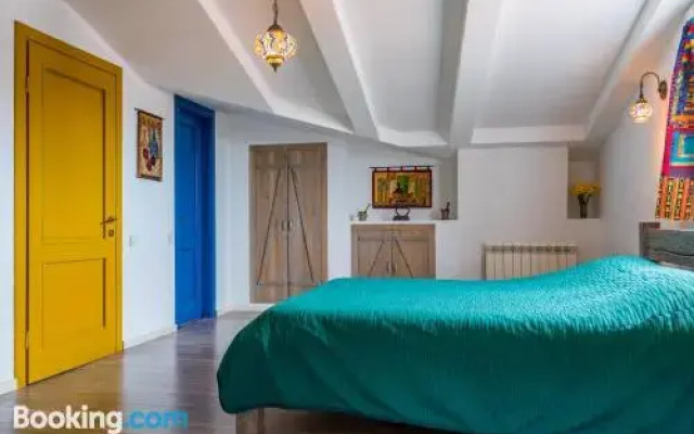 No12 Apartment