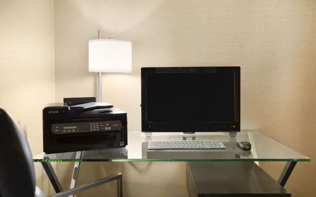 Days Inn by Wyndham Stouffville