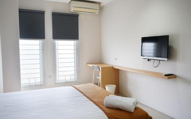 UROOMS Senayan
