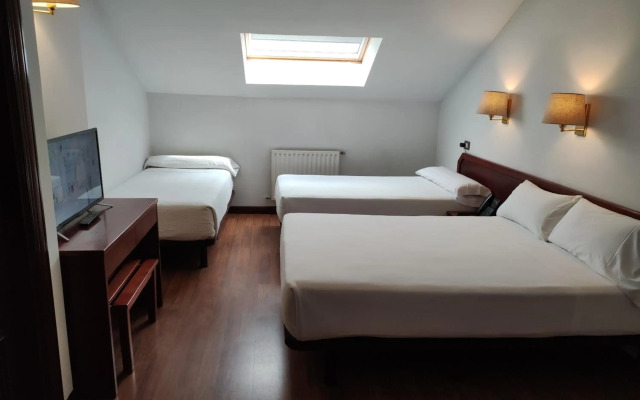Hotel Compostela Vigo