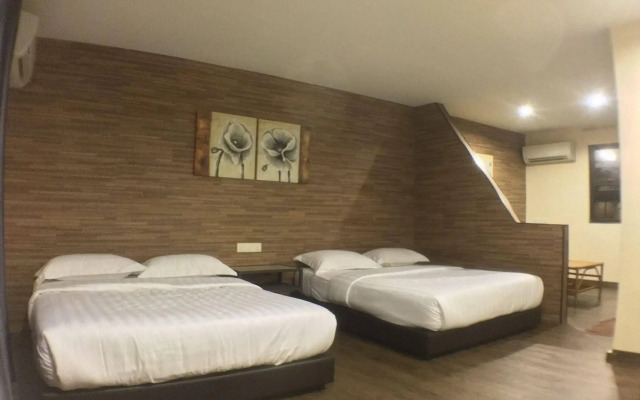 Talents Motor Park Hotel
