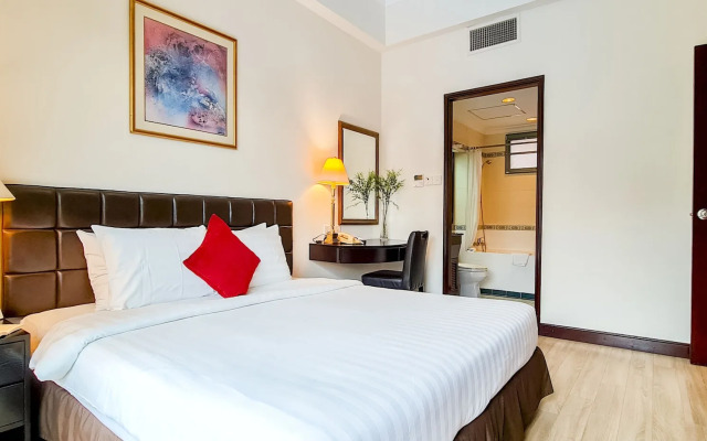 Diamond Westlake Suites