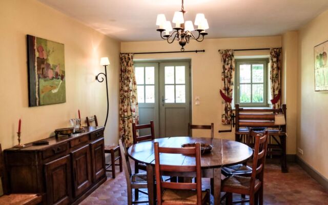 Holiday Home la Maison du Chateau