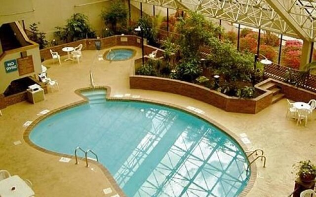 Lake Hamilton Resort