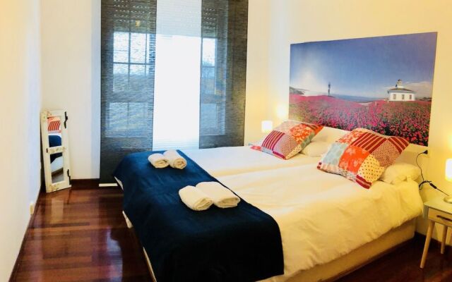 O Faro Apartments