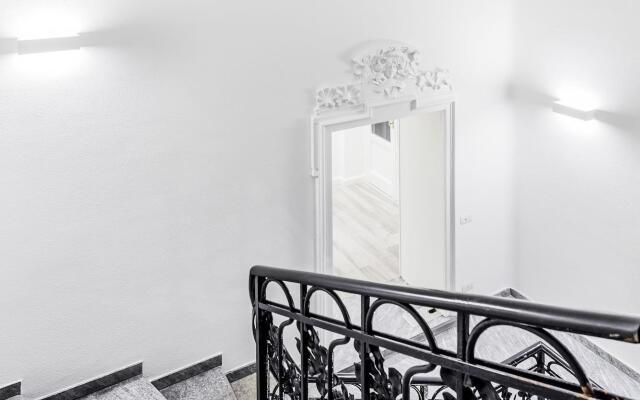 Villa Liberty - Lake Como Rooms & SPA
