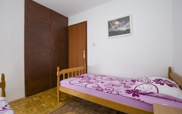Apartment Laurus Two Bedrooms A1