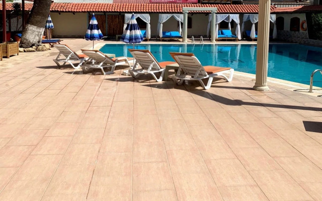 Dabaklar Deluxe Hotel