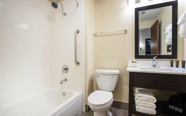 Best Value Inn Bloomington