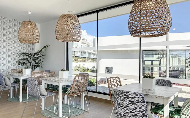 Via Celere 2333 Luxury Sea View Apartment