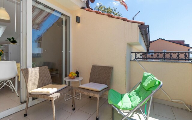 Amazing Home in Dramalj With Wifi and 2 Bedrooms