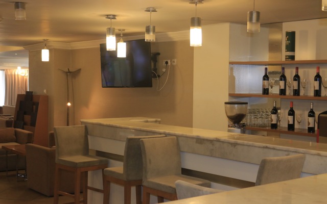 Momona Hotel