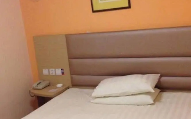 Yinzuo Jiayi Hotel Qingdao Hangzhou Road Bus Station