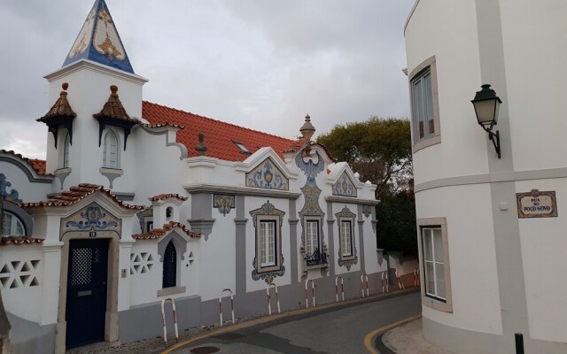 Charming old town apartment Cascais