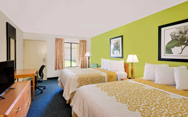 Days Inn by Wyndham Easton