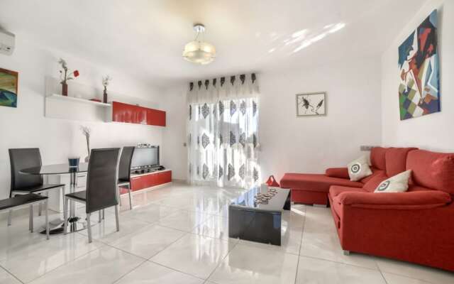 Villa - 2 Bedrooms with Pool and WiFi - 104987