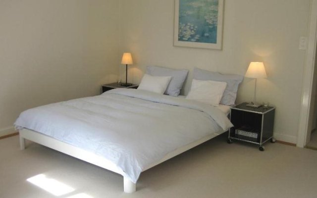 The Garden Guesthouse – Guest Rooms – Basel