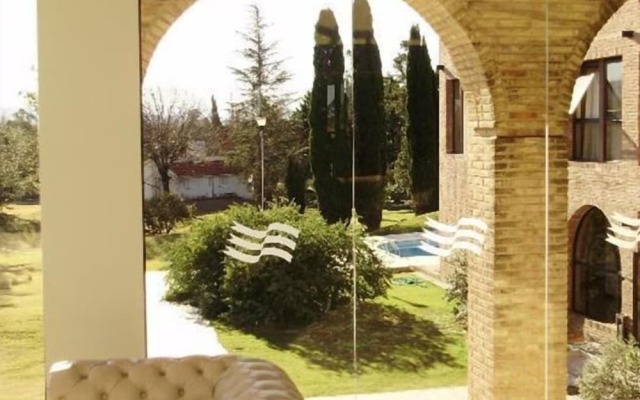 San Miguel Plaza Hotel