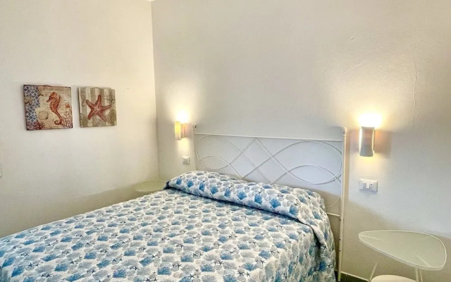 Les Bouganvilles by SolturElba