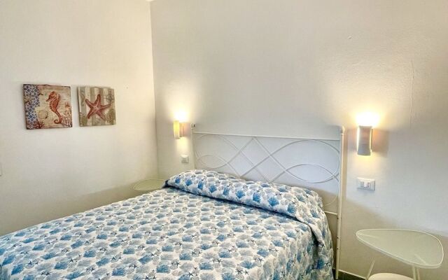 Les Bouganvilles by SolturElba