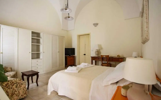 Palazzo Candido Suites & Apartment