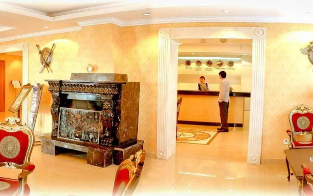 White House Hotel