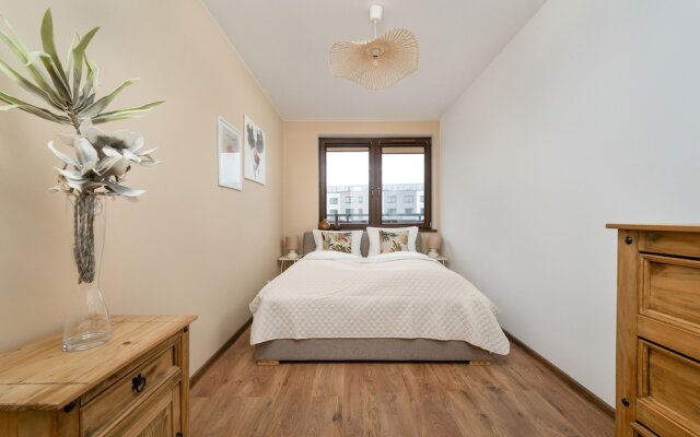 Modern Apartment With Balcony by Renters