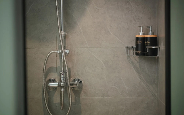 Westlake Lion Boutique Studio & Spa