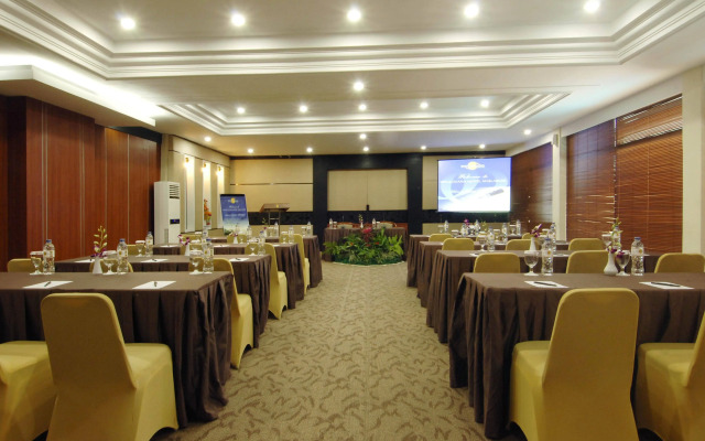 Singgasana Hotel Makassar