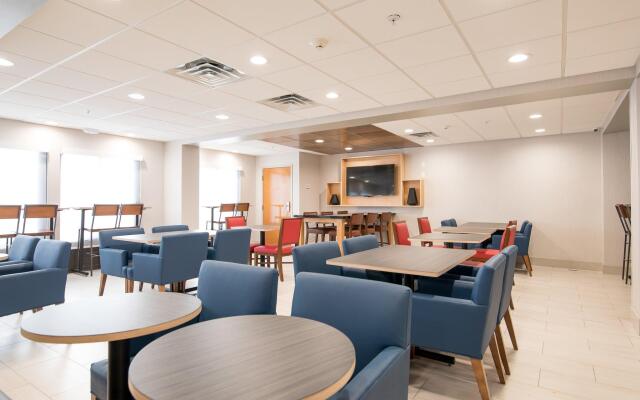 Holiday Inn Express Atlanta-Stone Mountain by IHG