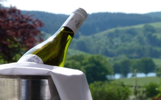 Sawrey House Country Hotel