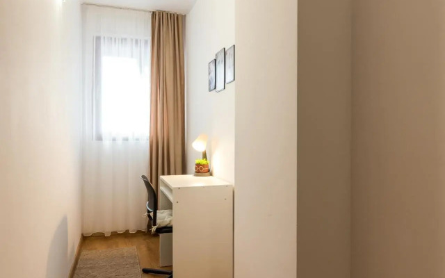 Modern & Cozy 2BD Apartment with Mountain View
