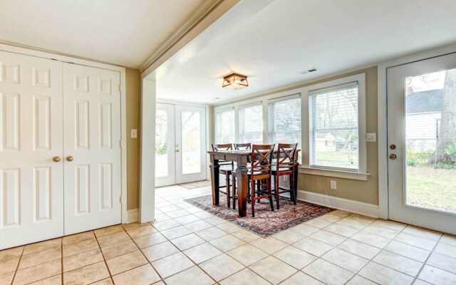 Adorable Charlotte Vacation Rental in Noda!