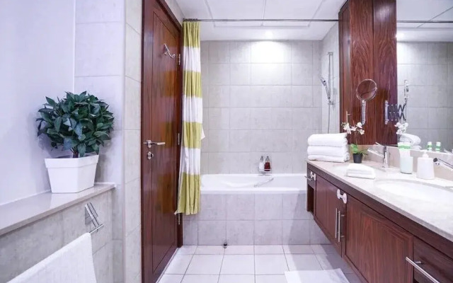 Burj Residence by Elite Royal Apartment