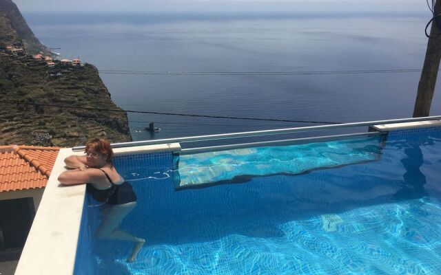 Guesthouse The View - Adults Only