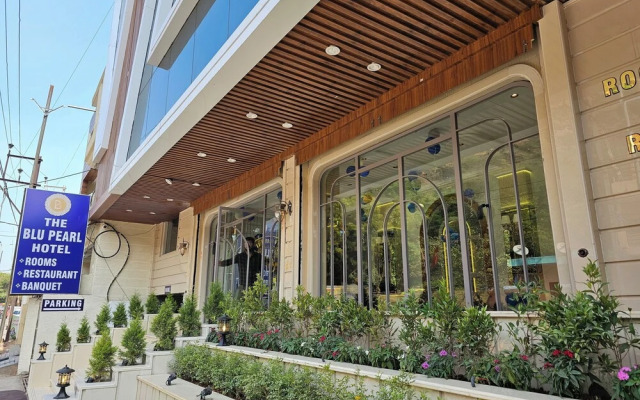The Blu Pearl