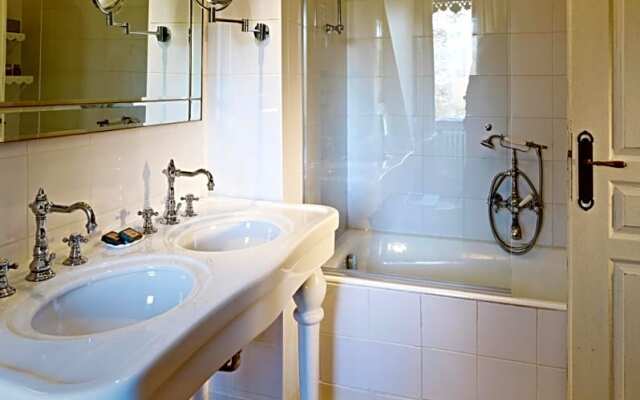 Chateau De Germigney