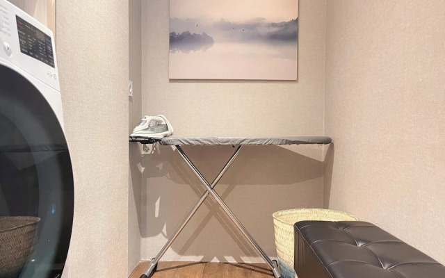 Simple Hotel Jakarta Wahid Hasyim