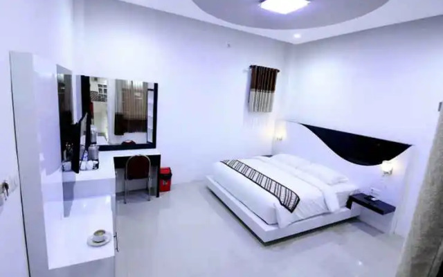 Cahaya Berlian Hotel