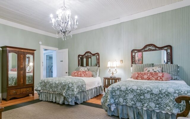 The Crystal River Inn