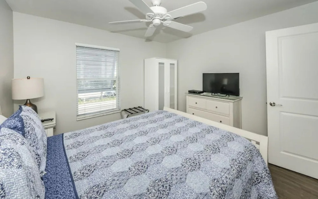The New Hotel Indian Shores