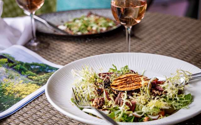 Alexander House And Utopia Spa