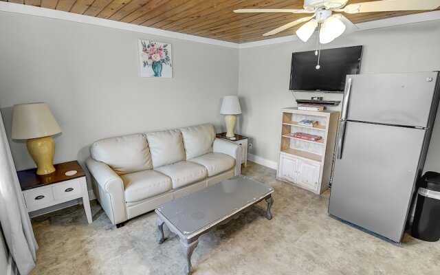 13403 Oleander Dr - Mermaid's Dream