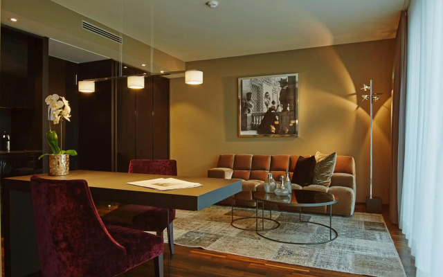 Savoy Hotel