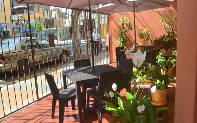 Suite Service Apart Hotel